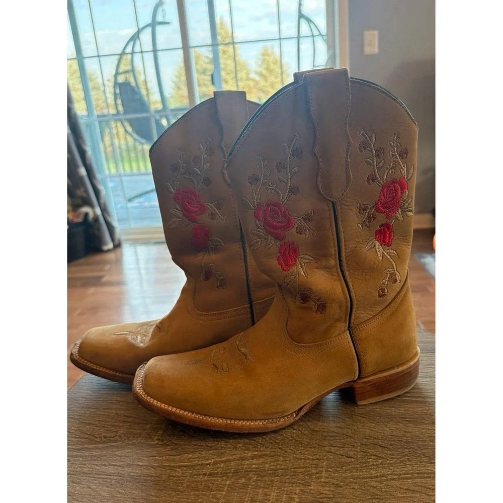 Tan Embroidered Rose Square Toe Western Boots Halcones Size 6